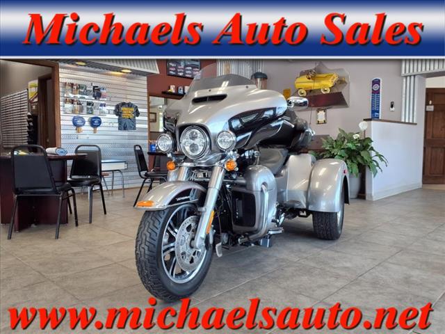 2017 Harley-Davidson Motorcycle Tri Glide