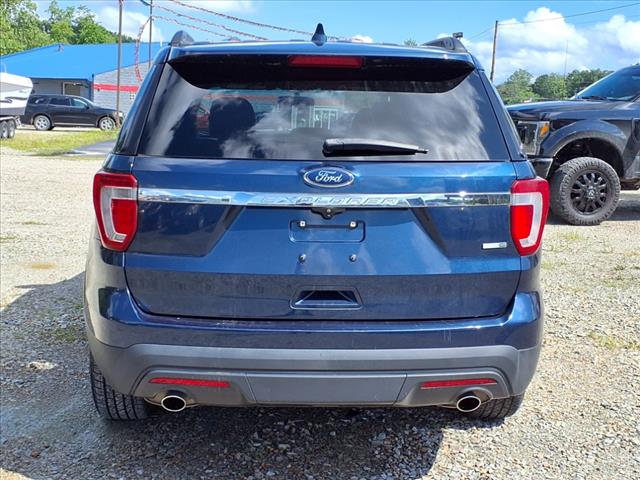 2016 Ford Explorer Base
