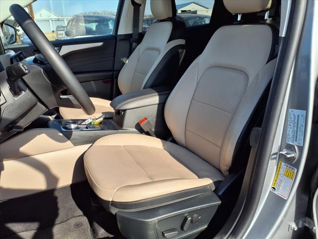 2022 Ford Escape SEL