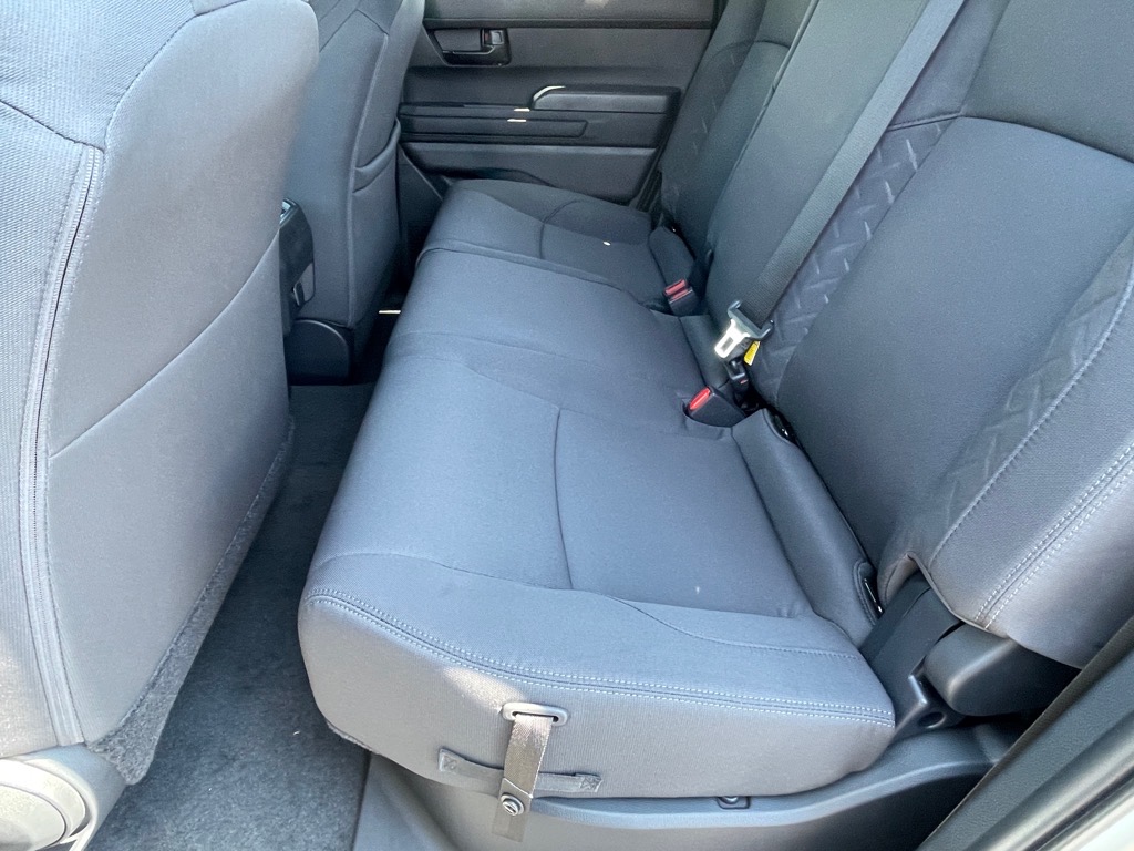 2025 Toyota Tacoma SR5 Double Cab photo 6