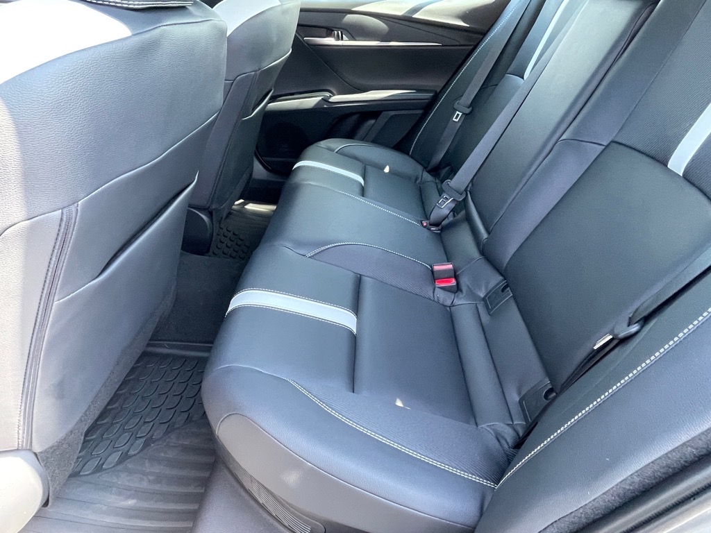 2026 Toyota Camry SE photo 6