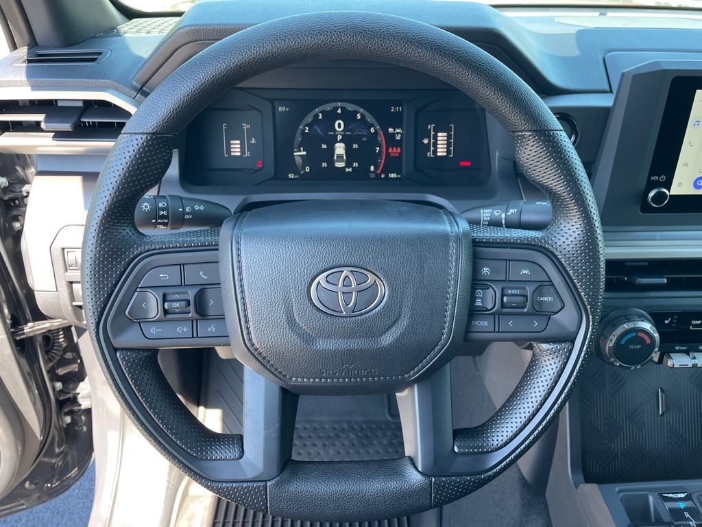 2025 Toyota Tacoma SR5 Double Cab photo 9
