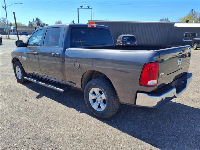 2022 RAM 1500 Classic SLT - Photo 2