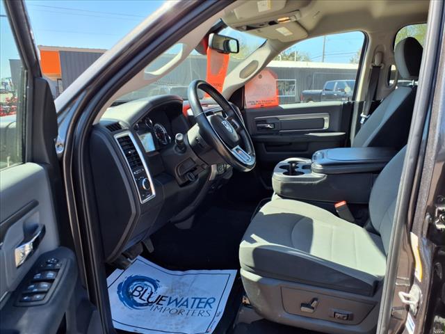2022 RAM 1500 Classic SLT - Photo 3