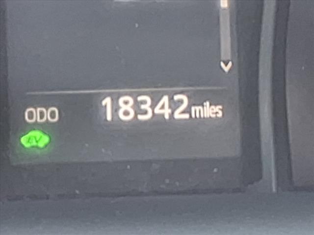 2022 Toyota Camry Hybrid SE