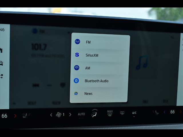 2025 Ford Explorer ACTIVE RWD