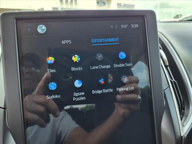 2022 Ford Edge SE