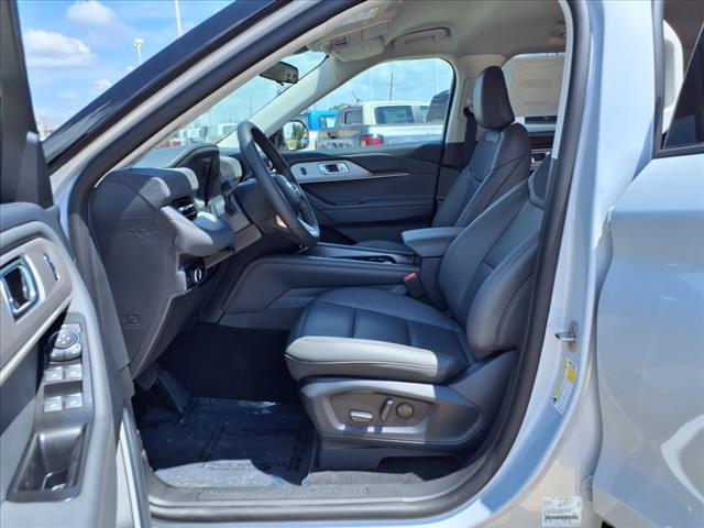 2025 Ford Explorer ACTIVE RWD