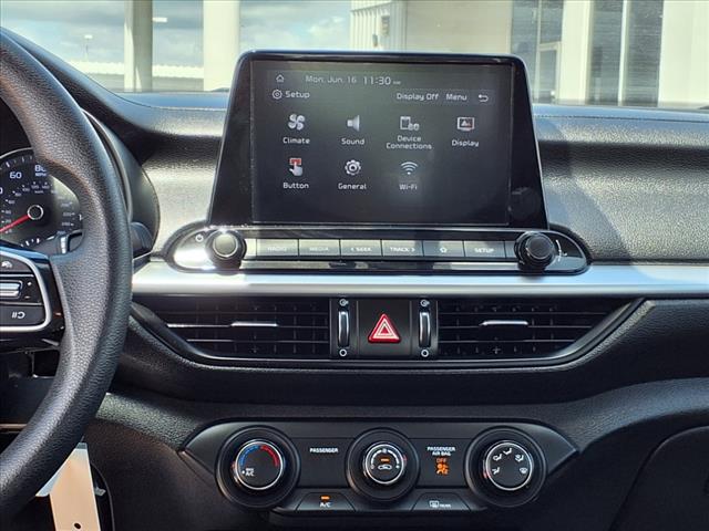 2023 Kia Forte LXS
