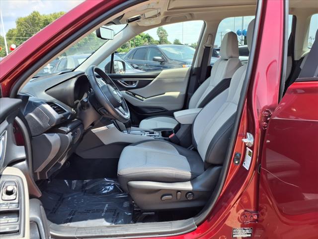 2024 Subaru Forester PREMIUM