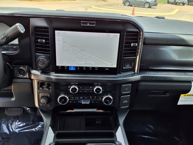 2025 Ford F-250 Super Duty 4X4 CREW CAB PICKUP/