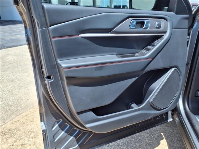 2025 Ford Explorer ST-LINE RWD