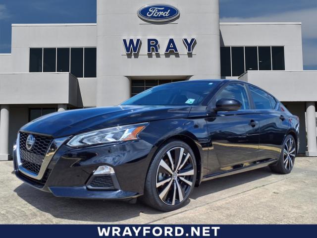 2022 Nissan Altima 2.5 SR