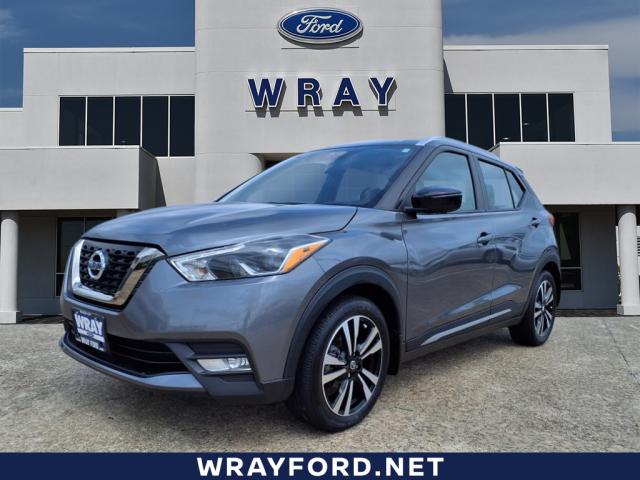 2020 Nissan Kicks SR