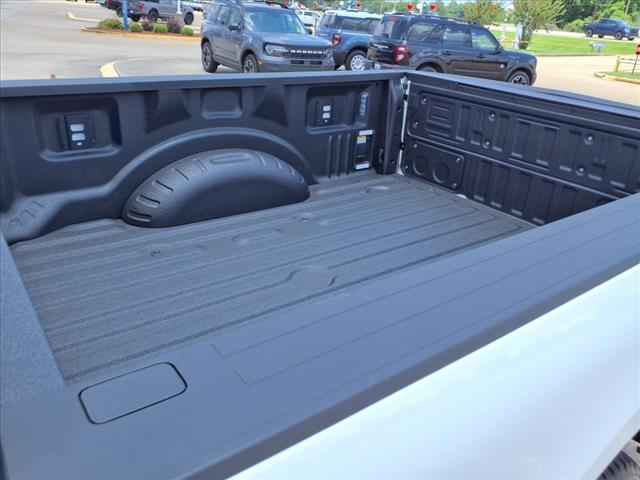 2025 Ford F-250 Super Duty 4X4 CREW CAB PICKUP/