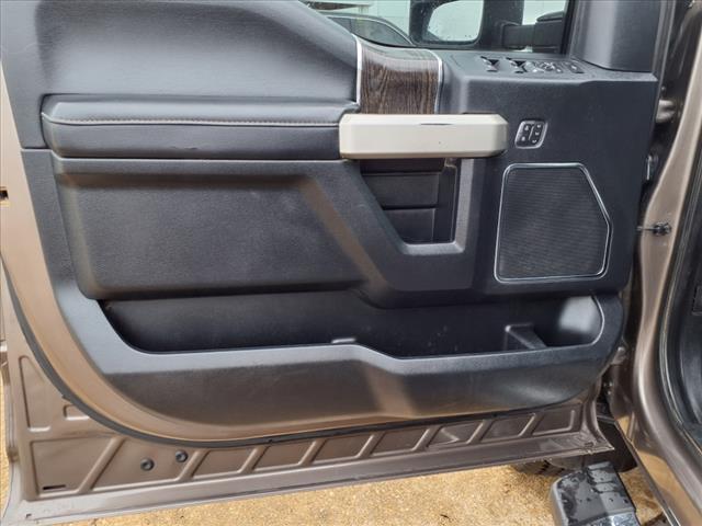 2020 Ford F-350 Super Duty LARIAT