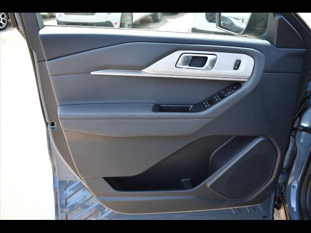 2025 Ford Explorer ACTIVE RWD