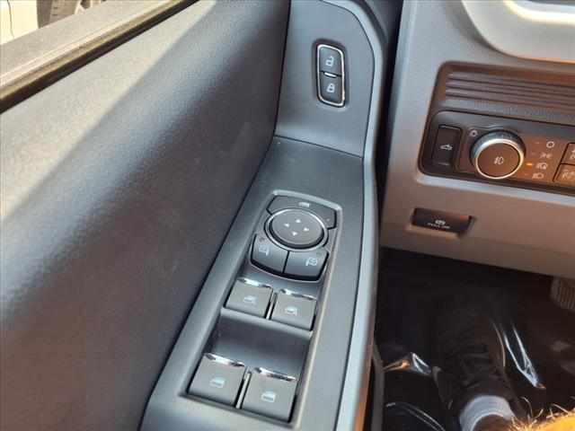 2025 Ford F-250 Super Duty 4X4 CREW CAB PICKUP/