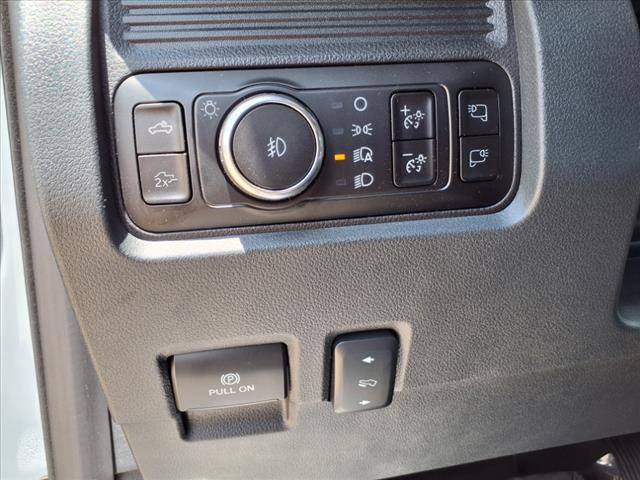 2025 Ford F-250 Super Duty 4X4 CREW CAB PICKUP/