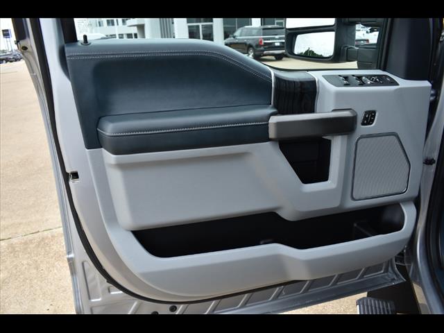 2022 Ford F-350 Super Duty LIMITED
