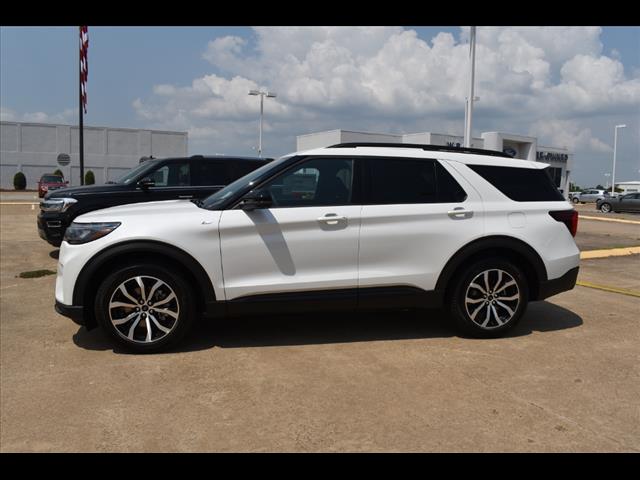 2025 Ford Explorer ST-LINE RWD