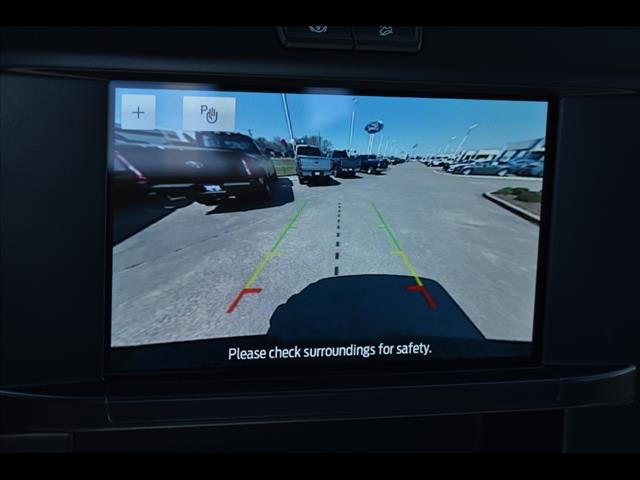 2025 Ford F-350 Super Duty 4X4 CREW CAB PICKUP/