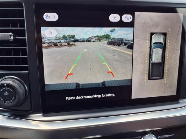 2025 Ford F-250 Super Duty 4X4 CREW CAB PICKUP/