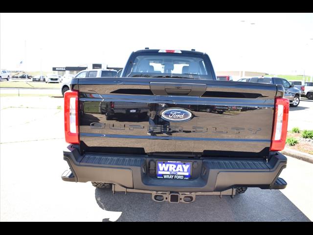 2025 Ford F-350 Super Duty 4X4 CREW CAB PICKUP/