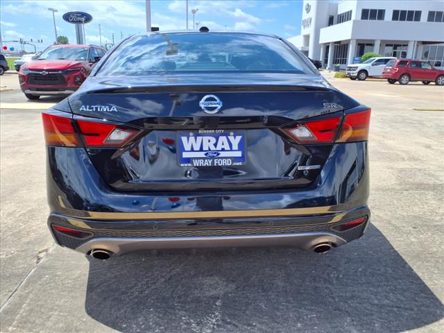 2022 Nissan Altima 2.5 SR