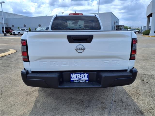 2024 Nissan Frontier S
