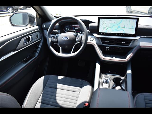 2025 Ford Explorer ST-LINE RWD