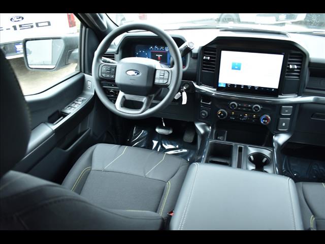 2025 Ford F-150 4X2 SUPERCREW STX -