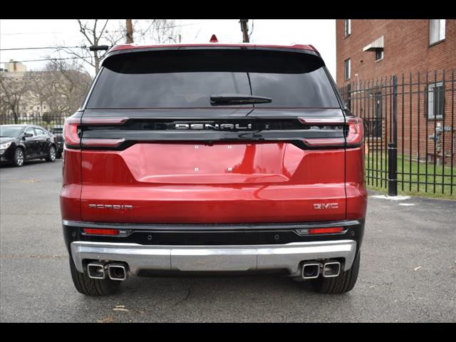 2025 GMC Acadia Denali