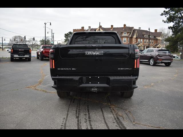 2025 GMC Sierra EV Denali
