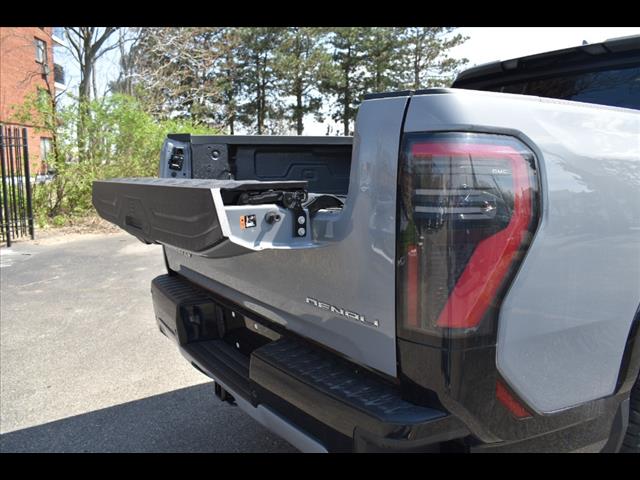 2025 GMC Sierra EV Denali