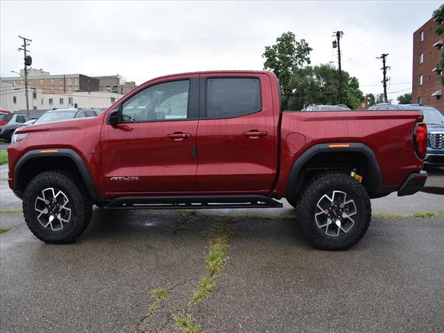 2025 GMC Canyon AT4