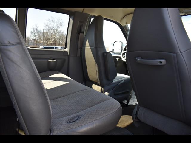 2017 Chevrolet Express LT 3500