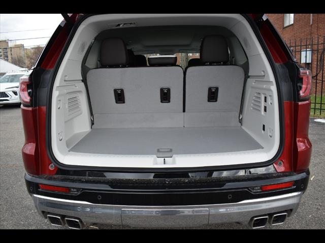 2025 GMC Acadia Denali