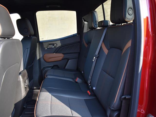 2025 GMC Canyon AT4