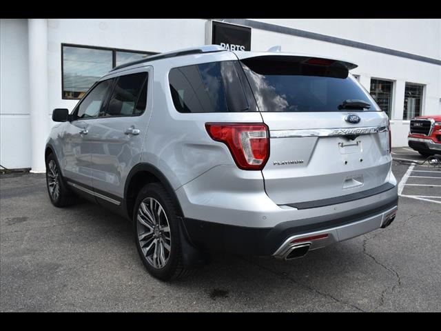 2017 Ford Explorer Platinum