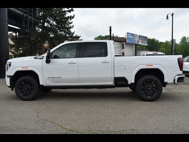 2025 GMC Sierra 2500HD AT4