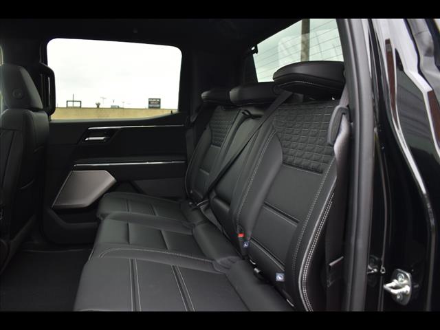 2025 GMC Sierra EV Denali