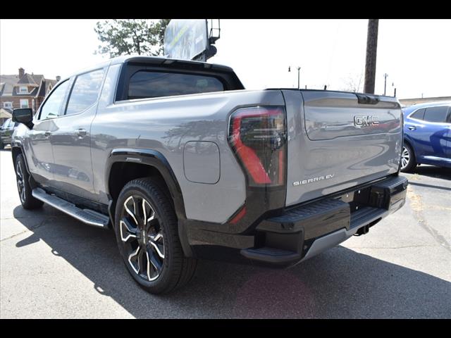 2025 GMC Sierra EV Denali