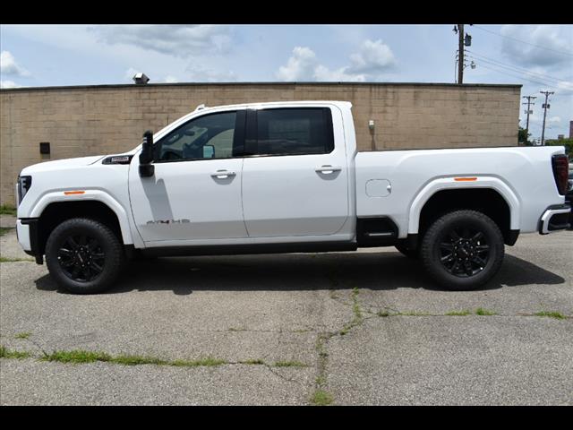 2025 GMC Sierra 2500HD AT4