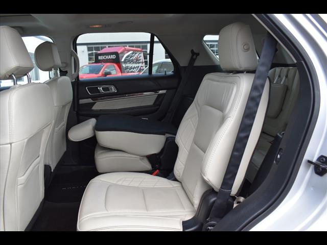 2017 Ford Explorer Platinum