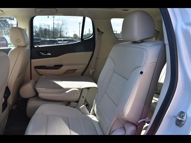2022 GMC Acadia Denali