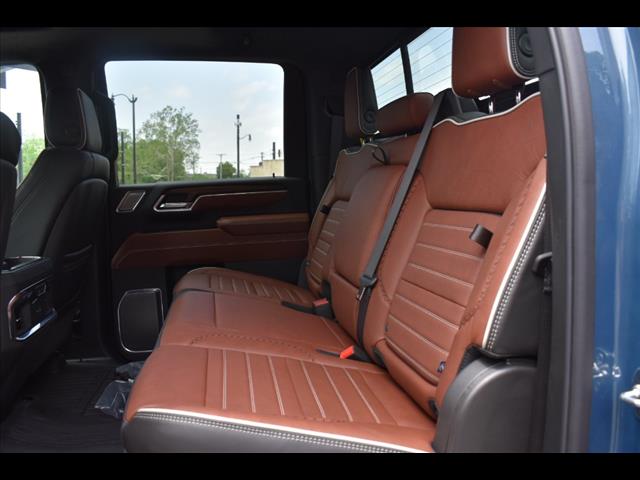 2025 GMC Sierra 2500HD Denali Ultimate