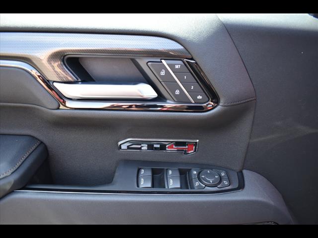 2025 GMC Sierra 1500 AT4
