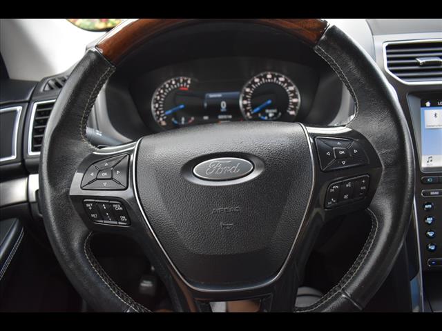 2017 Ford Explorer Platinum