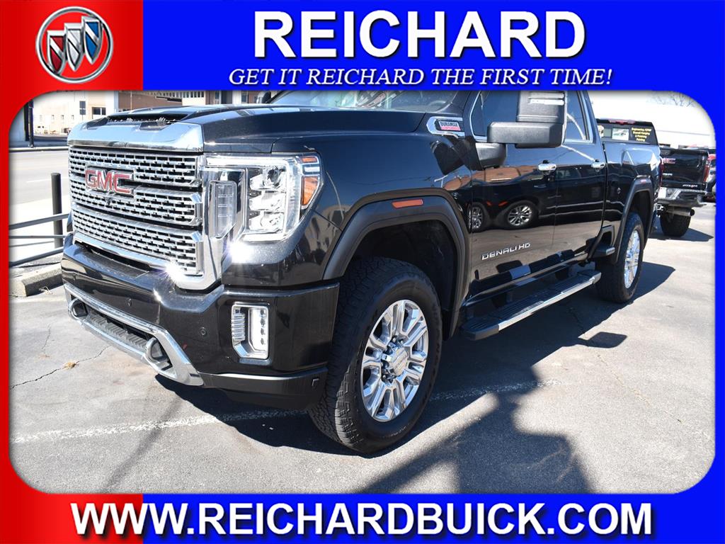 2022 GMC Sierra 2500HD Denali - main photo